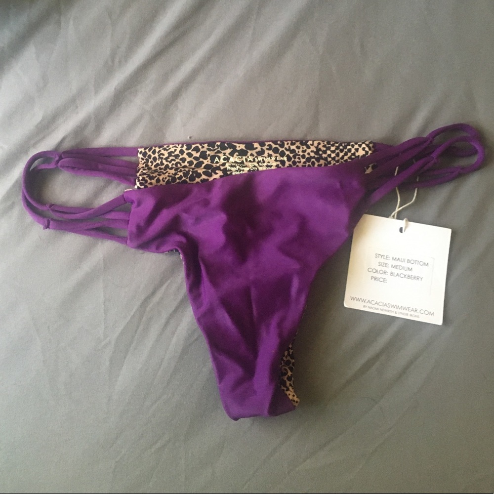 Acacia Maui bottom Blackberry  size M